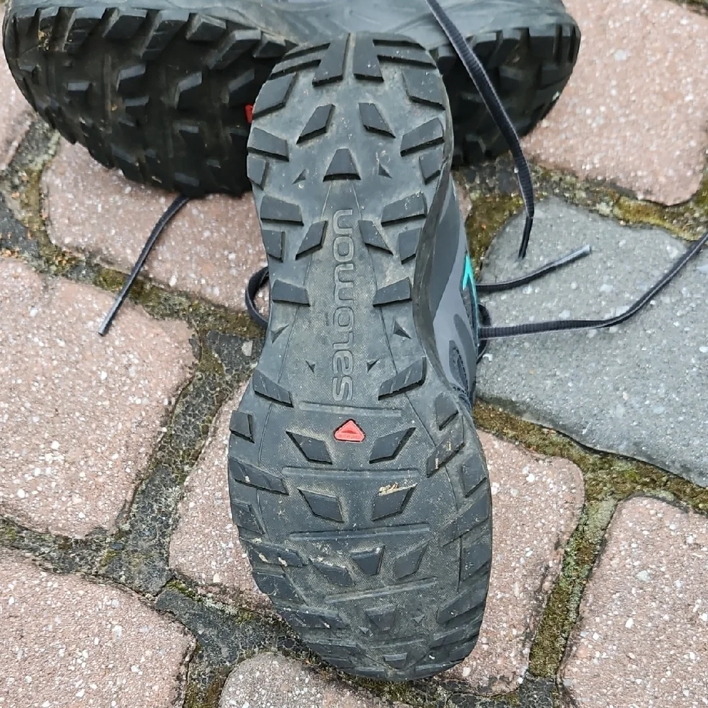 Salomon Black and Gray Outdoor Shoes